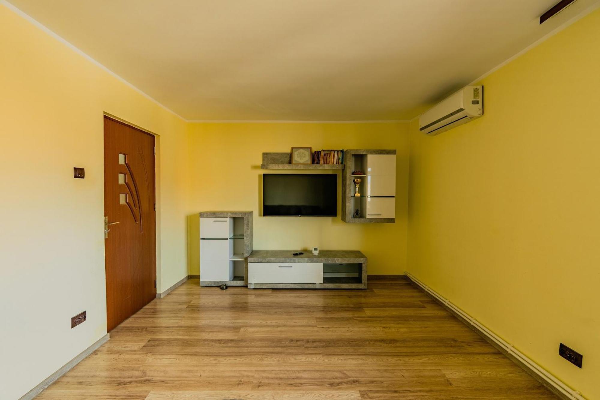 M Apartment Aproape De Plaja مانغاليا المظهر الخارجي الصورة